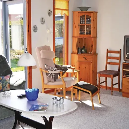 Дом отдыха Three-bedroom Holiday In Juelsminde *